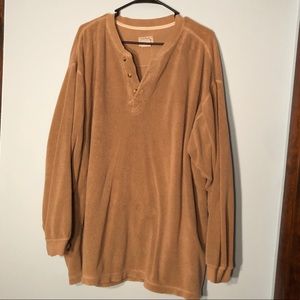 Cozy sweater with buttons